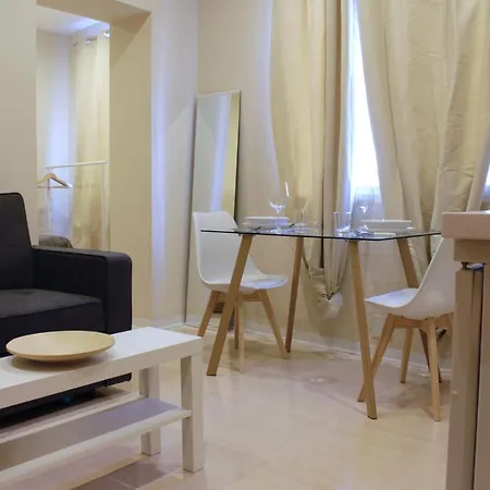 Apartment New In Center Malaga