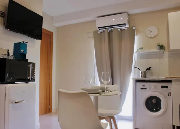 New In Center Apartment